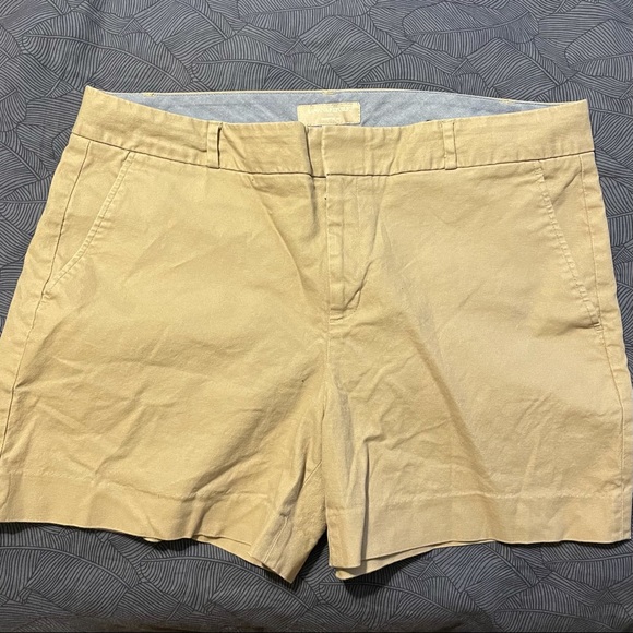 Banana Republic Shorts Banana Republic Hampton Fit Khaki Shorts